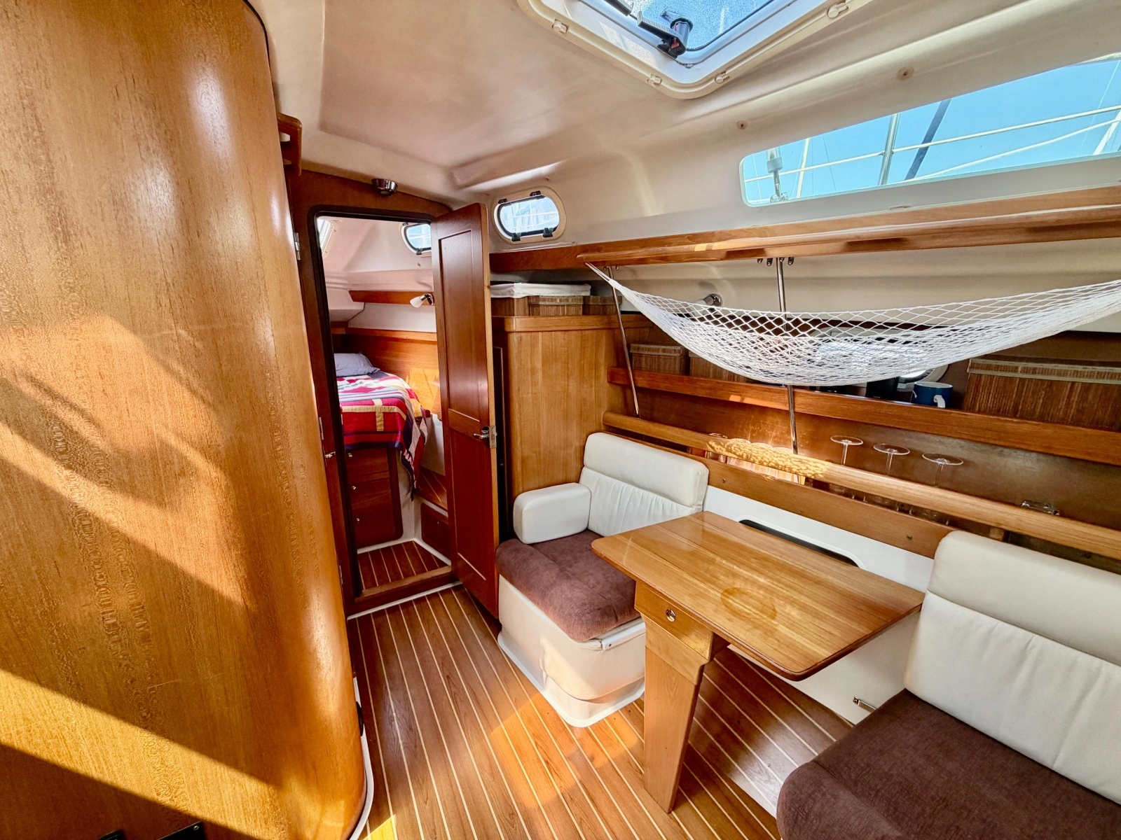 2003 Catalina  350