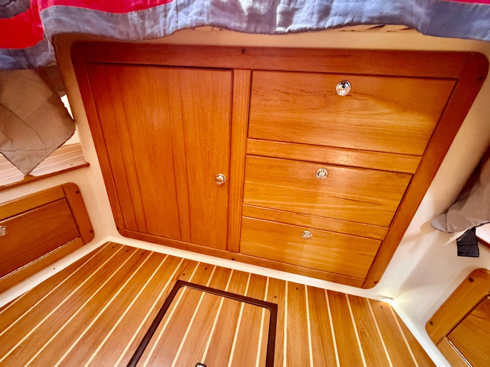 2003 Catalina  350
