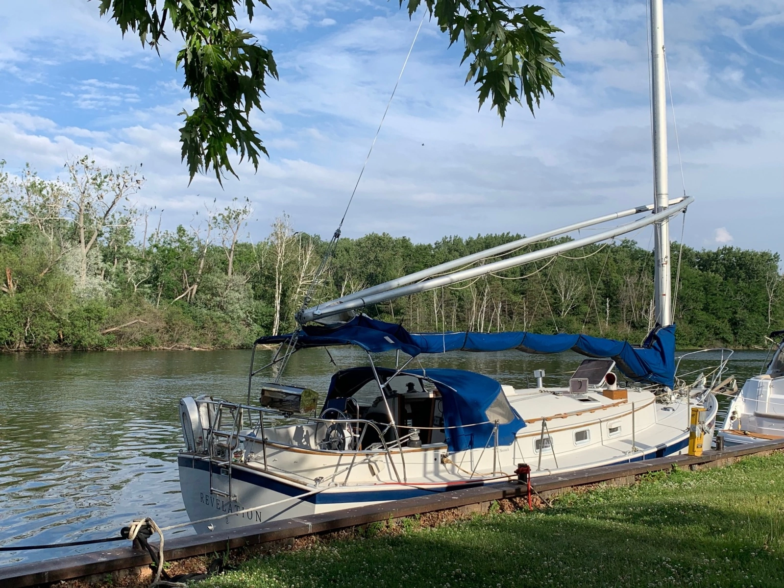 1984 Hinterhoeller Nonsuch 30 Ultra