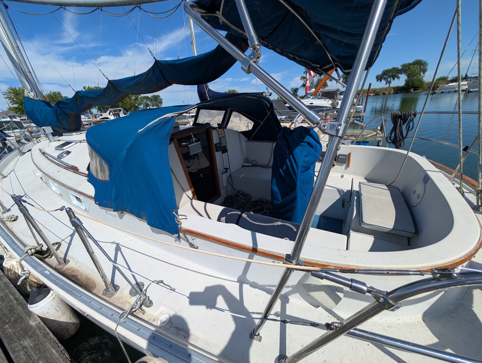 1984 Hinterhoeller Nonsuch 30 Ultra