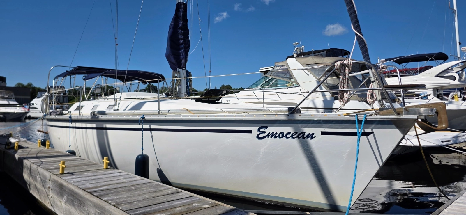 1987 Hunter 37 Legend