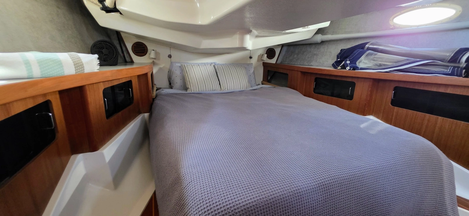 1987 Hunter 37 Legend