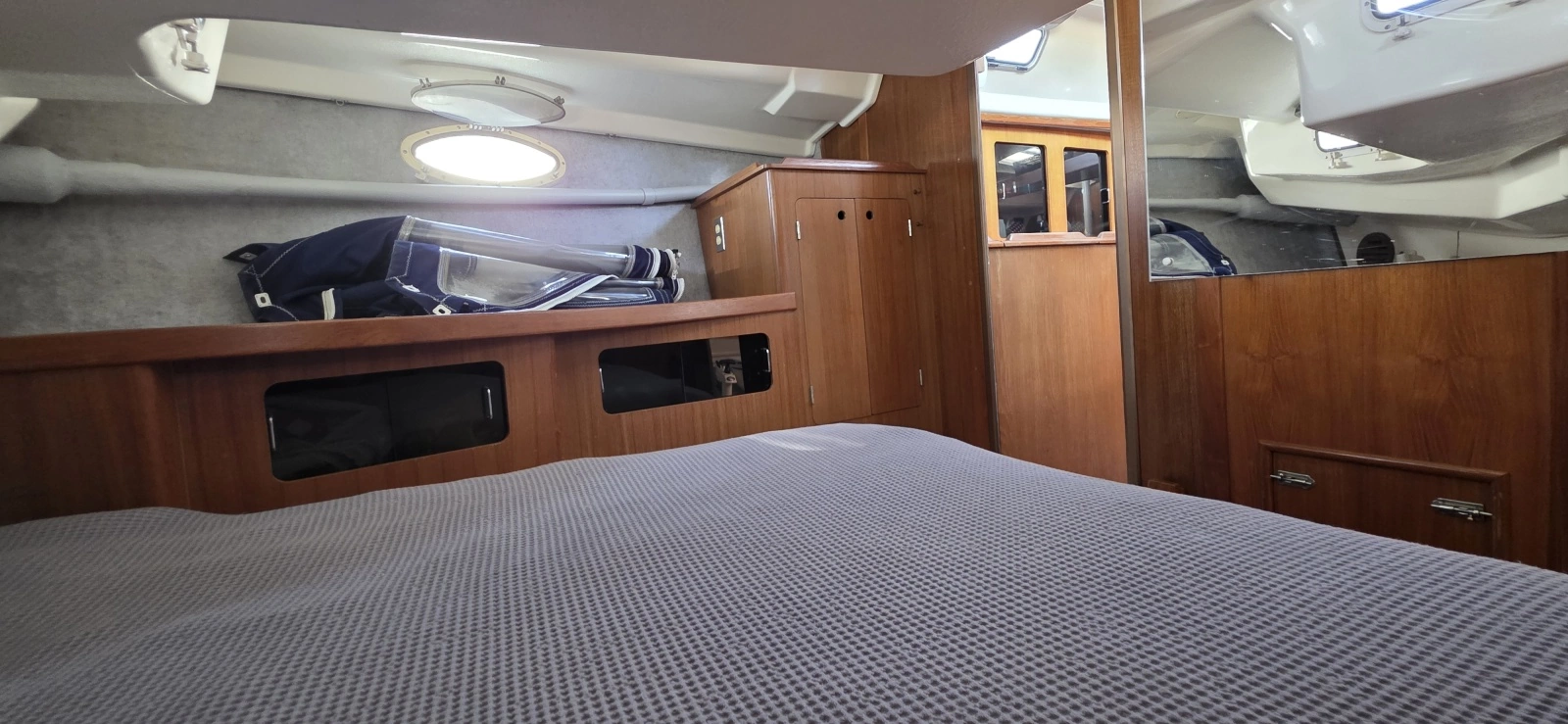 1987 Hunter 37 Legend