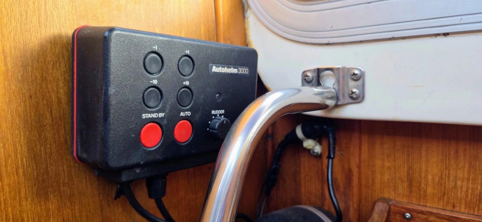 1987 Hunter 37 Legend