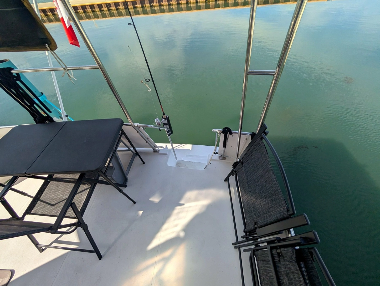 2001 Carver 326 Aft Cabin