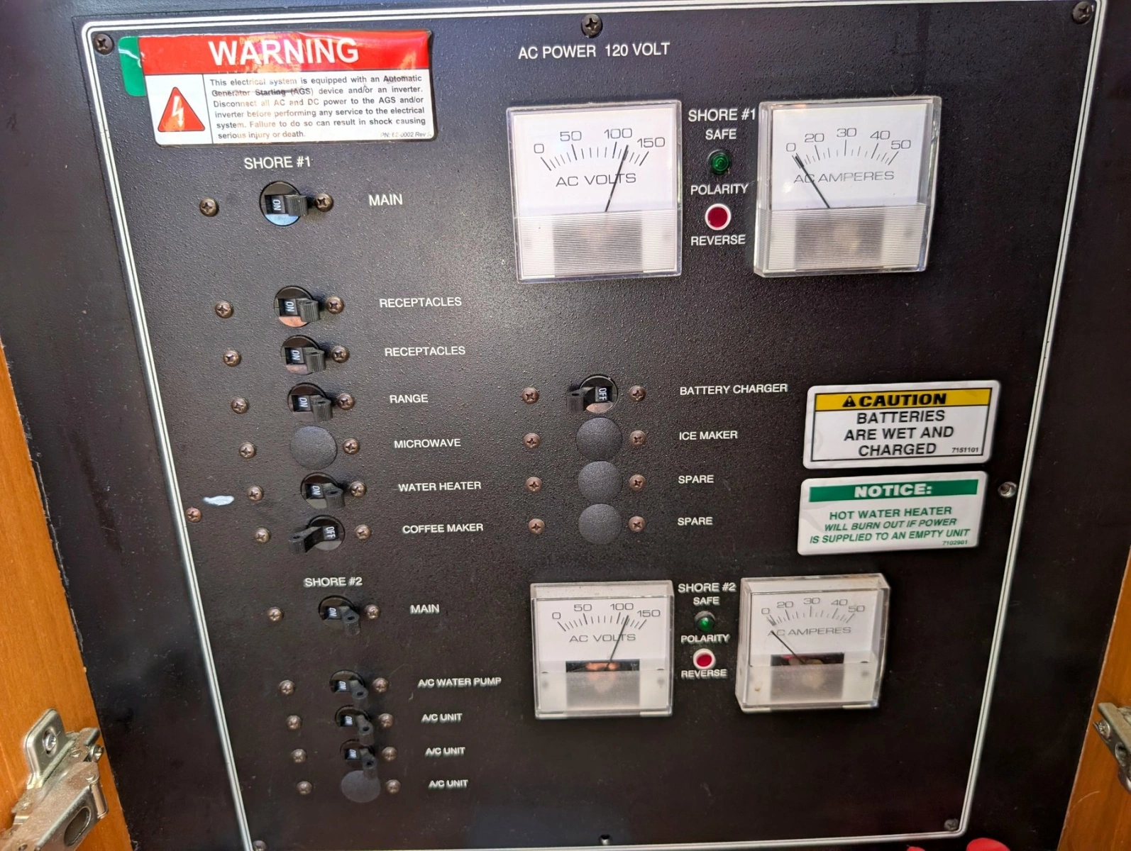2001 Carver 326 Aft Cabin