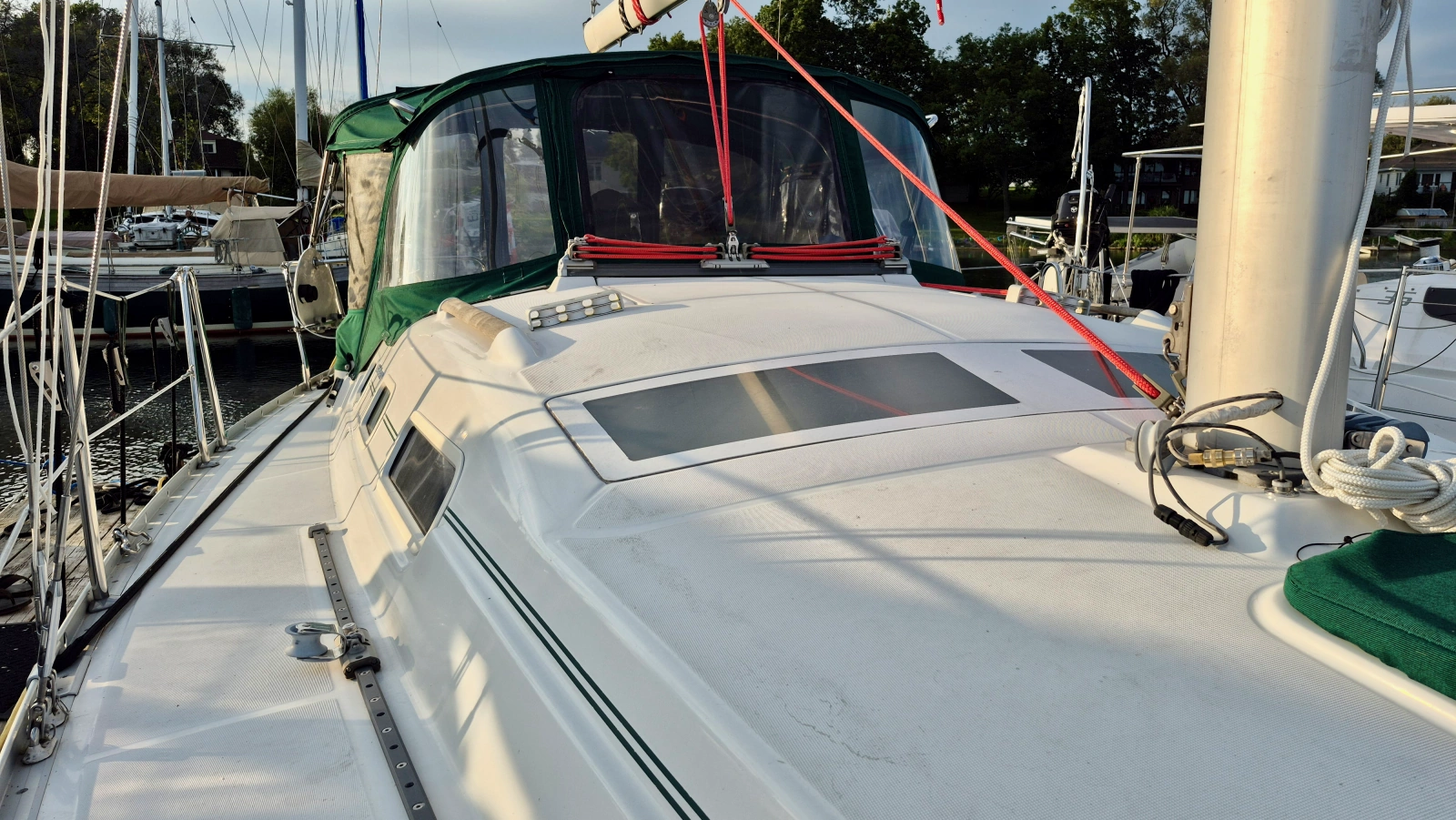 2005 Beneteau  323