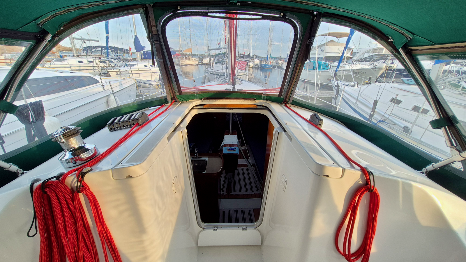 2005 Beneteau  323