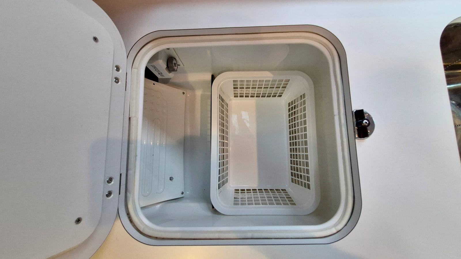 2005 Beneteau  323