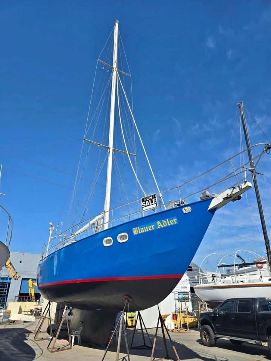 1996 Bruce Roberts  Customer Steel Hull Sailboat