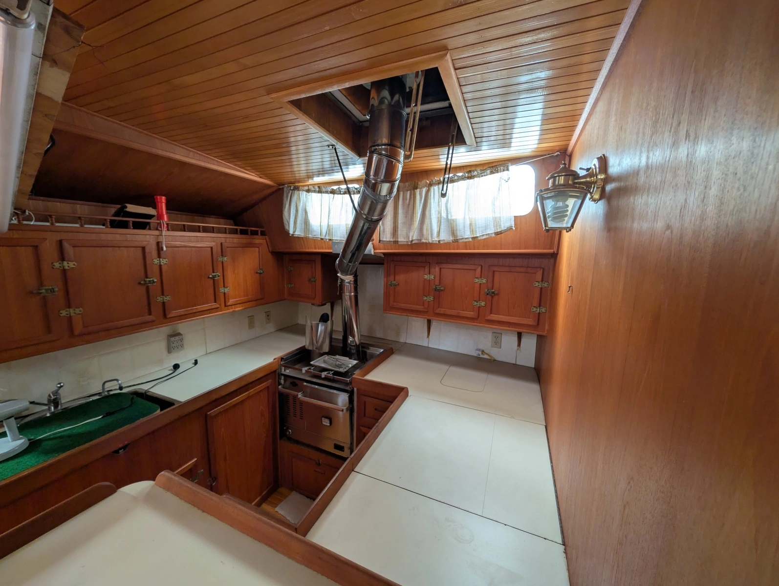 1996 Bruce Roberts  Customer Steel Hull Sailboat