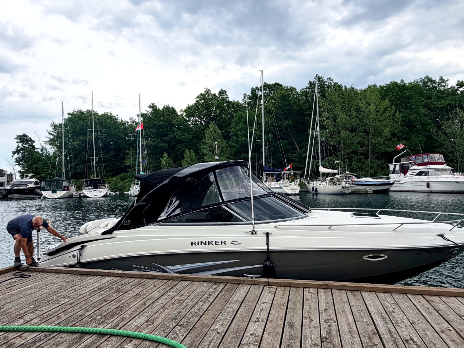 2011 Rinker 296 Captiva