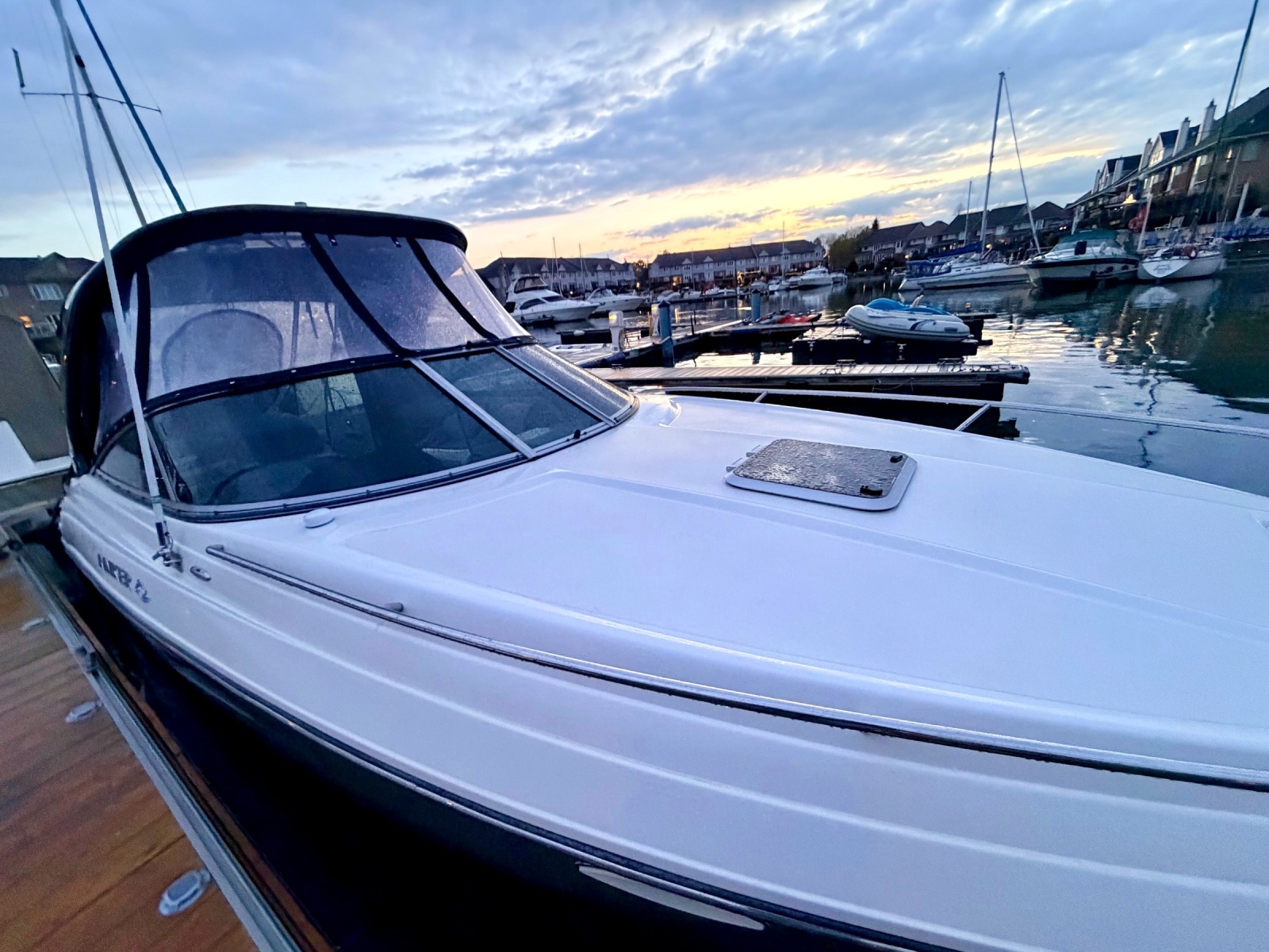 2011 Rinker 296 Captiva