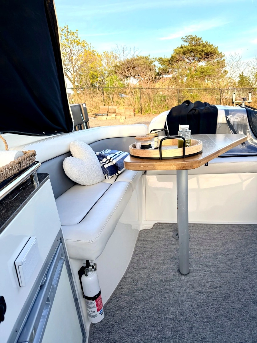 2011 Rinker 296 Captiva