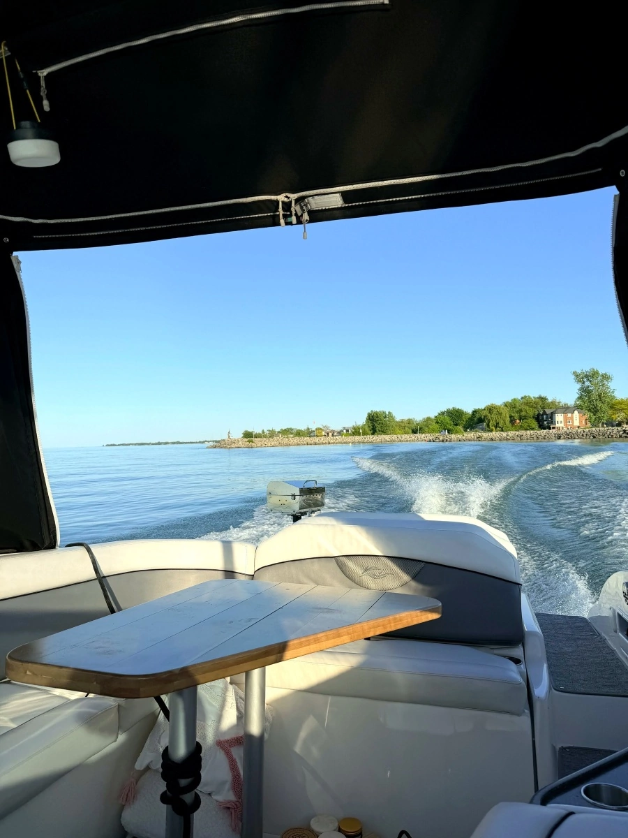 2011 Rinker 296 Captiva