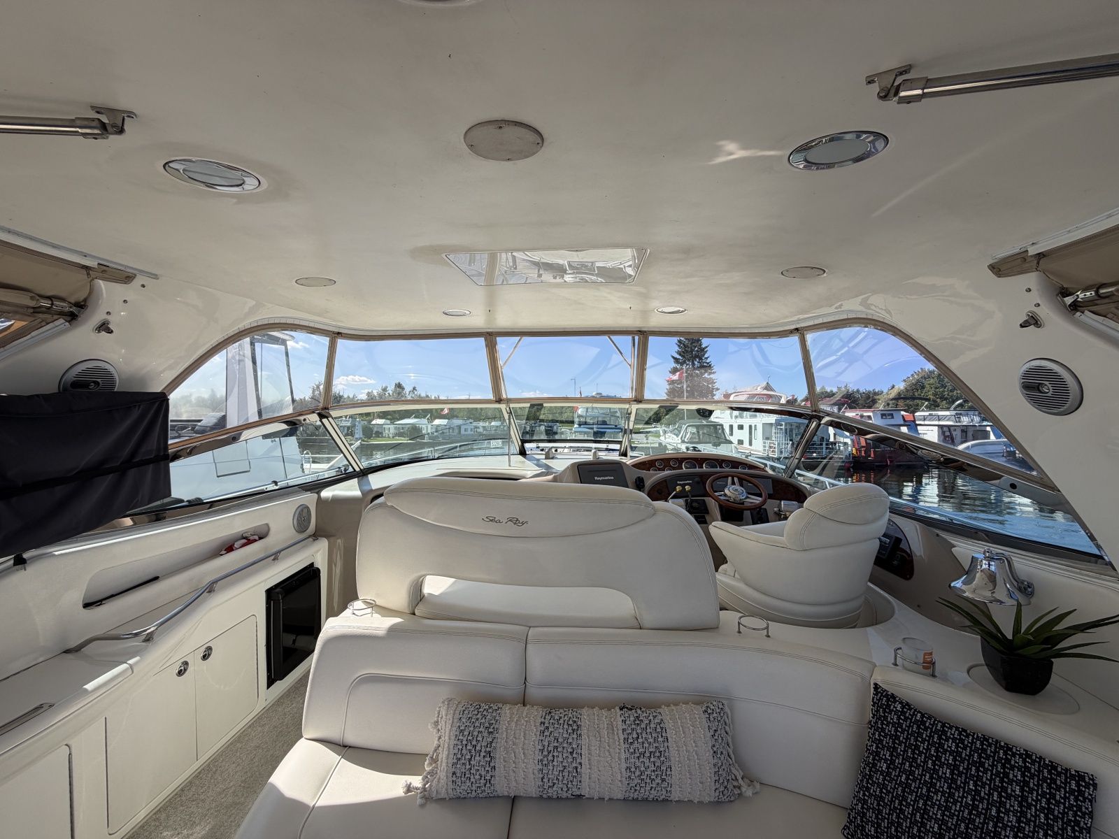 2000 Sea Ray 460 Sundancer