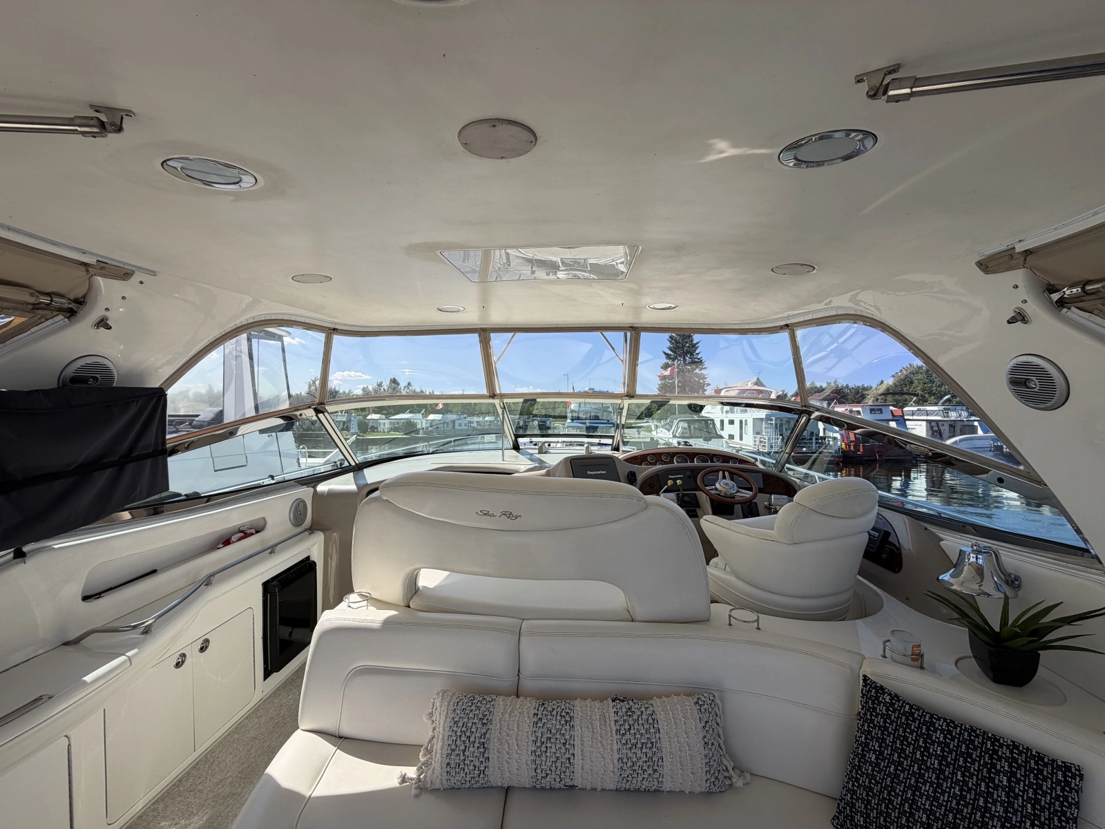 2000 Sea Ray 460 Sundancer