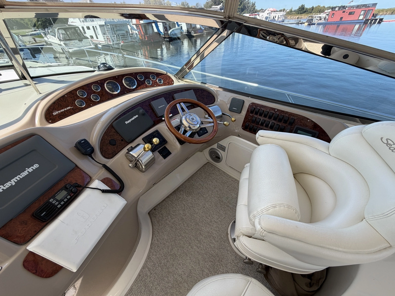 2000 Sea Ray 460 Sundancer