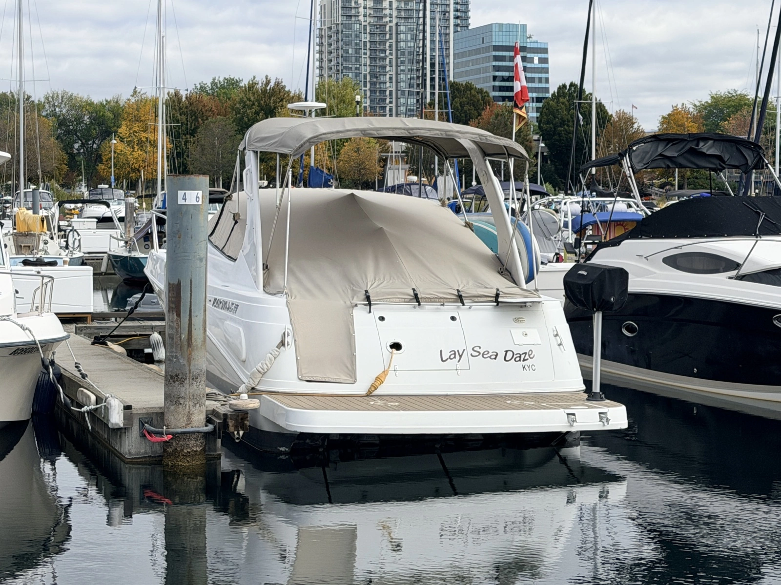 2003 Four Winns 298 Vista