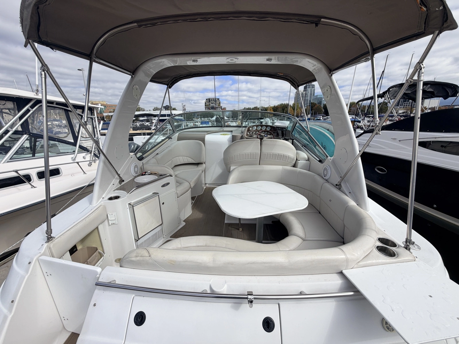 2003 Four Winns 298 Vista