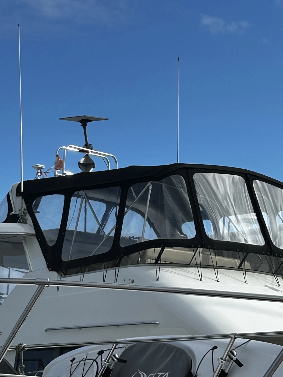 1994 Carver  390
