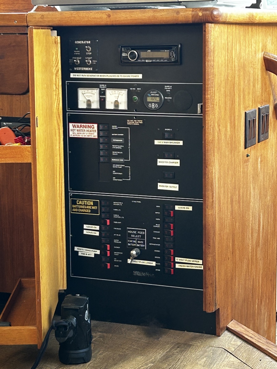 1994 Carver  390