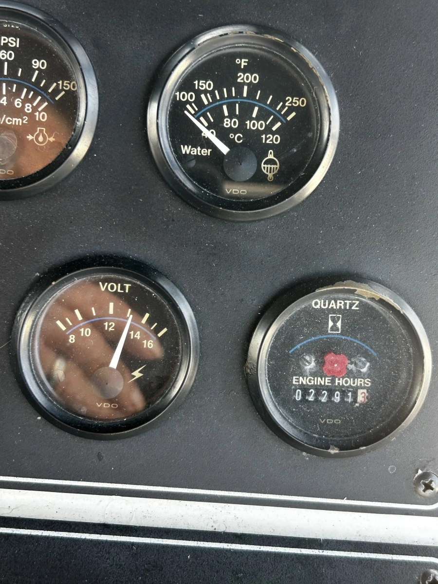 1994 Carver  390