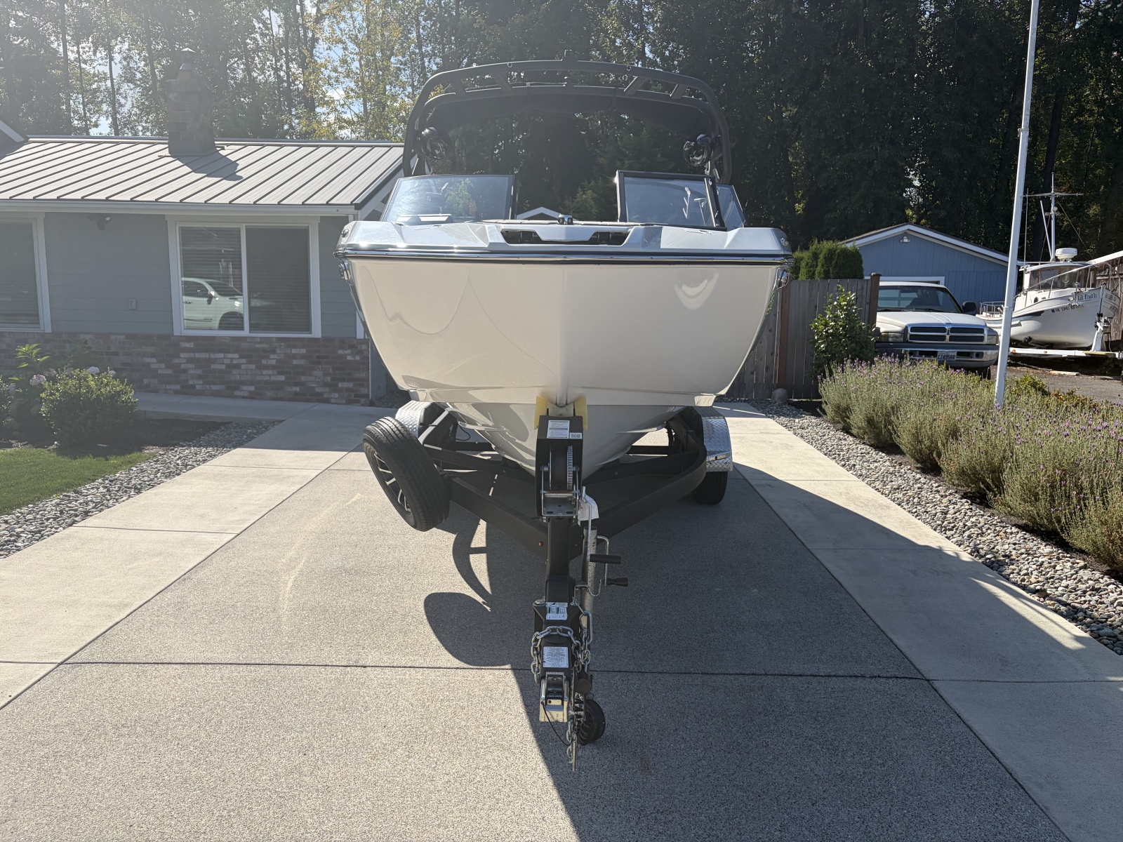 2023 Yamaha Boats 222xe