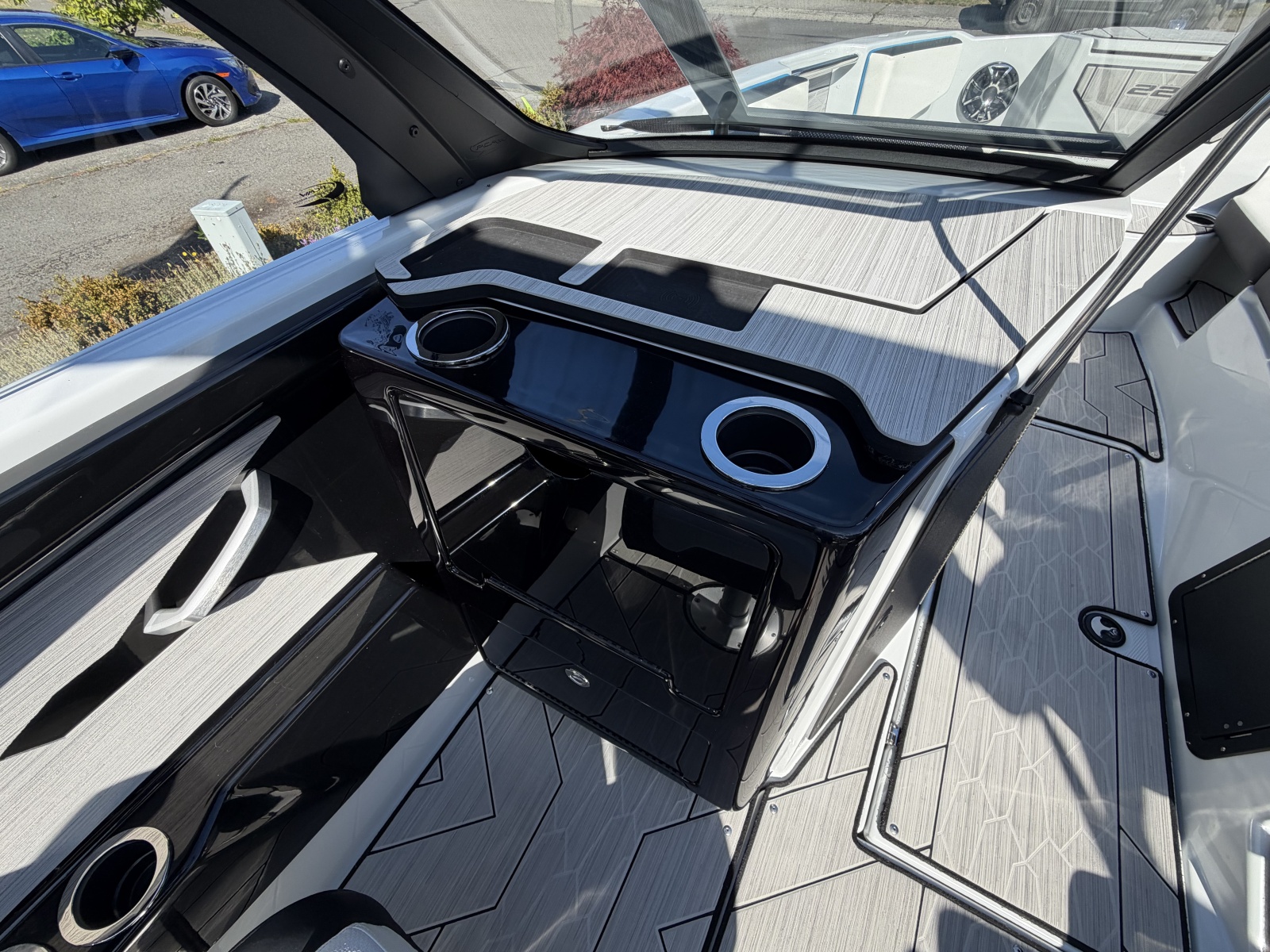 2023 Yamaha Boats 222xe