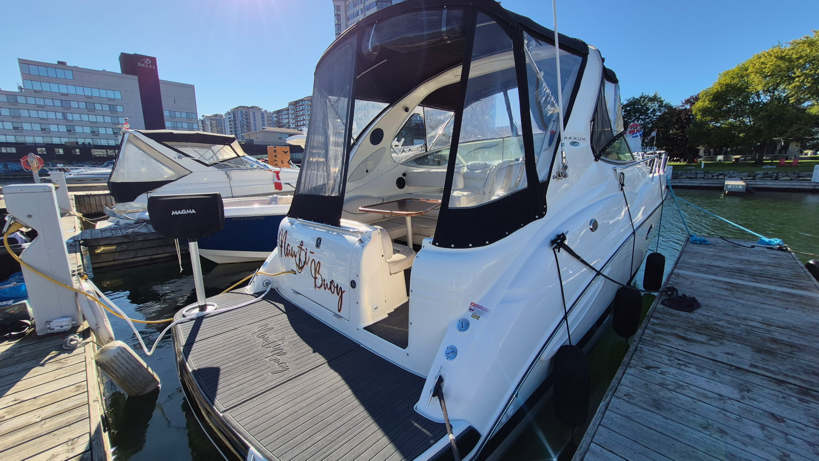 2005 Maxum  3100 SE