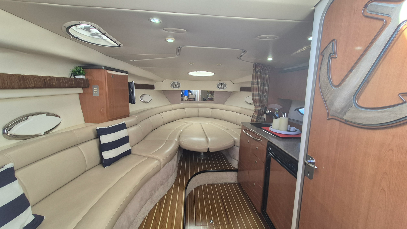 2005 Maxum  3100 SE