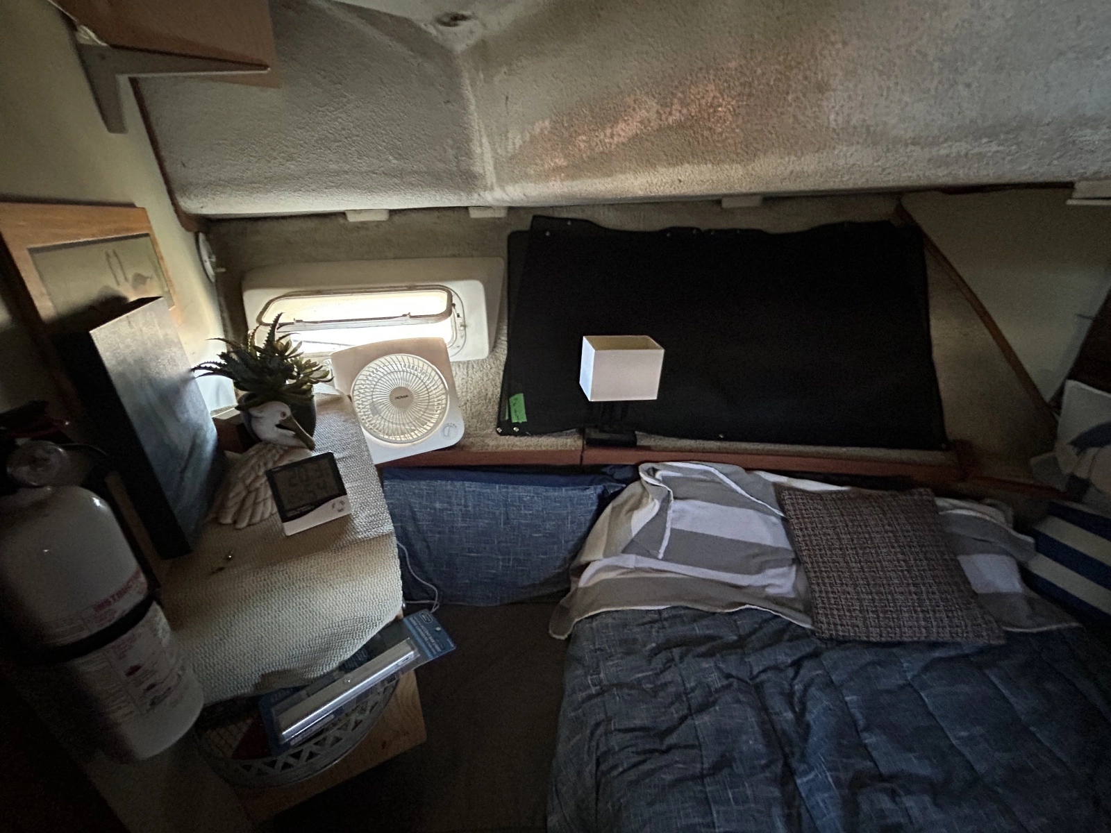 1976 Chris Craft  Catelina 350