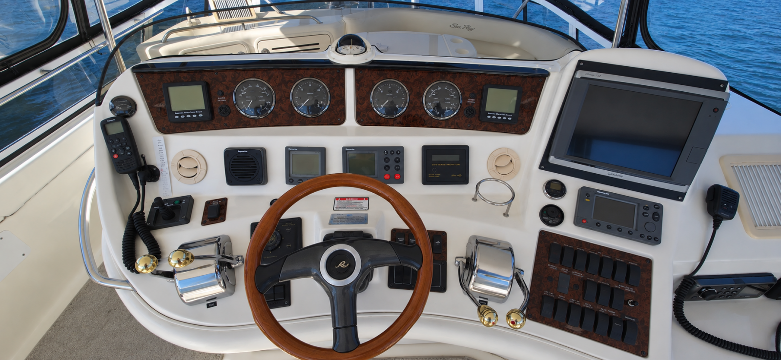 2003 Sea Ray 480 Sedan Bridge