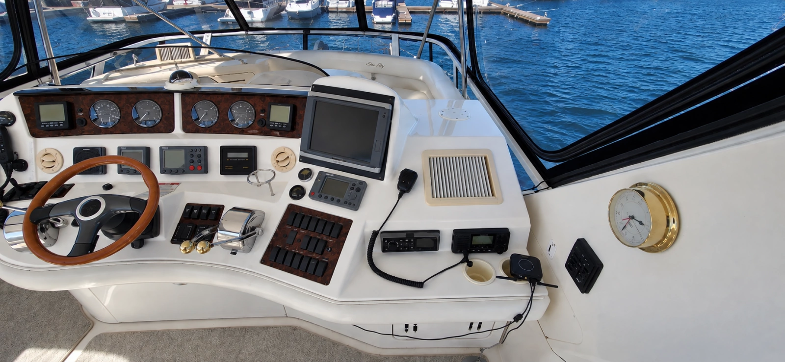 2003 Sea Ray 480 Sedan Bridge
