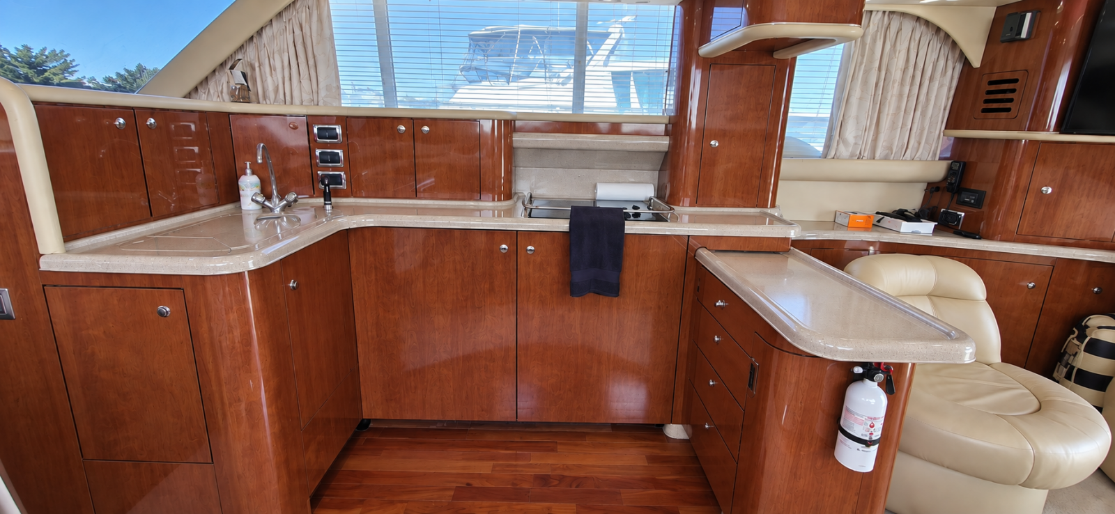 2003 Sea Ray 480 Sedan Bridge