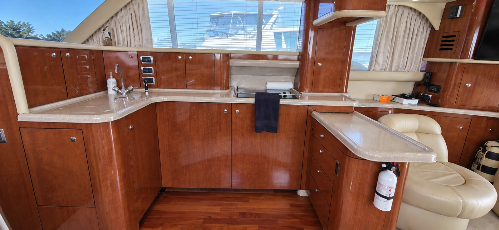 2003 Sea Ray 480 Sedan Bridge
