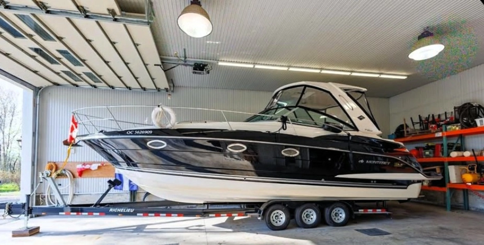2013 Monterey  340 Sports Yacht