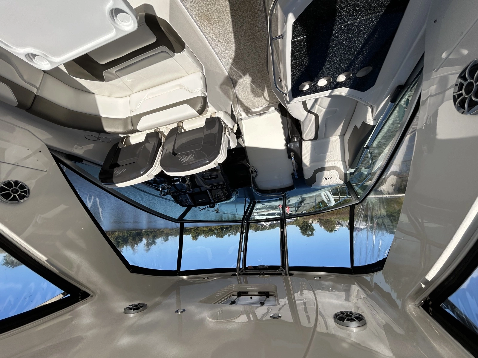 2013 Monterey  340 Sports Yacht