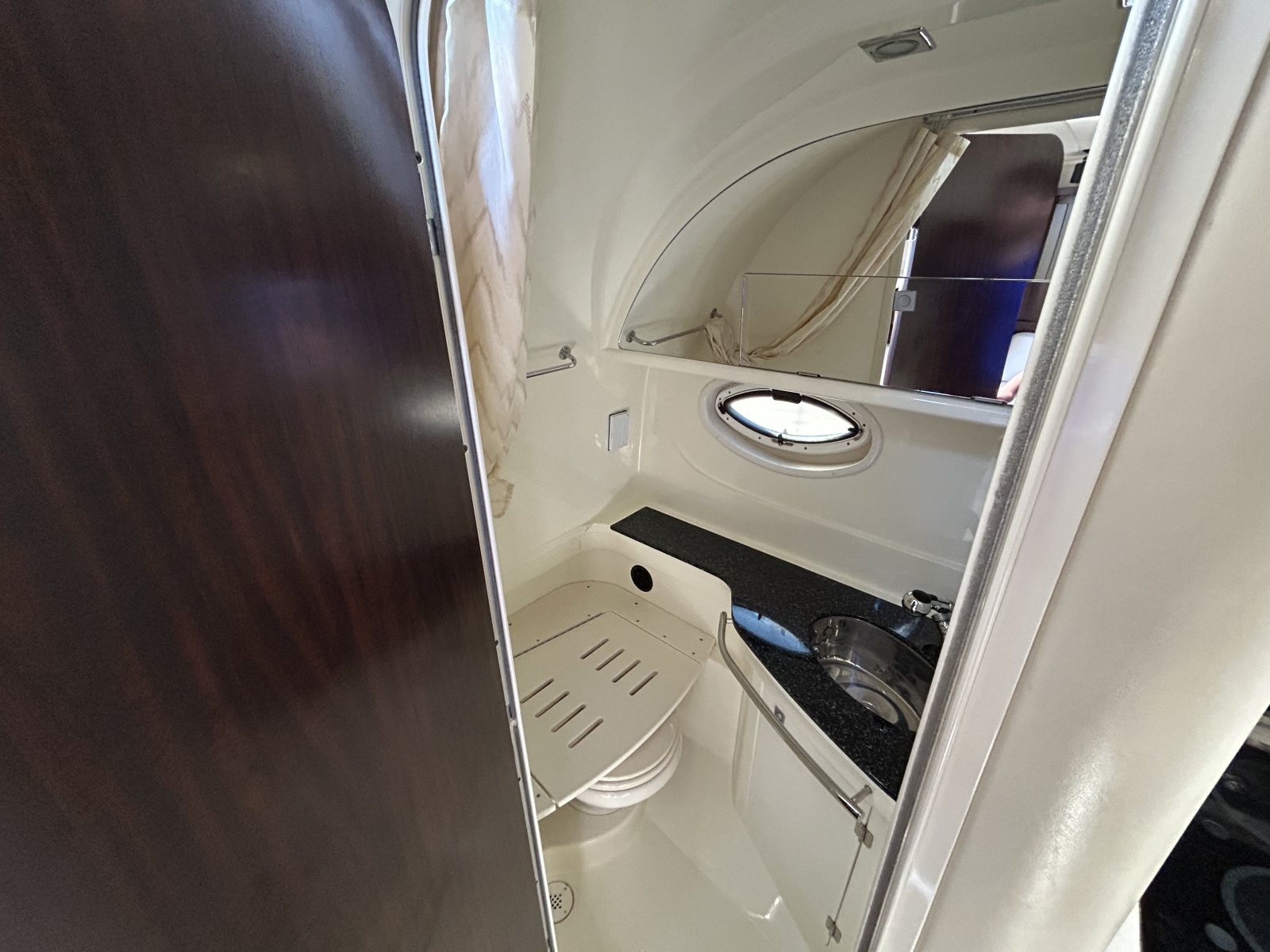 2013 Monterey  340 Sports Yacht