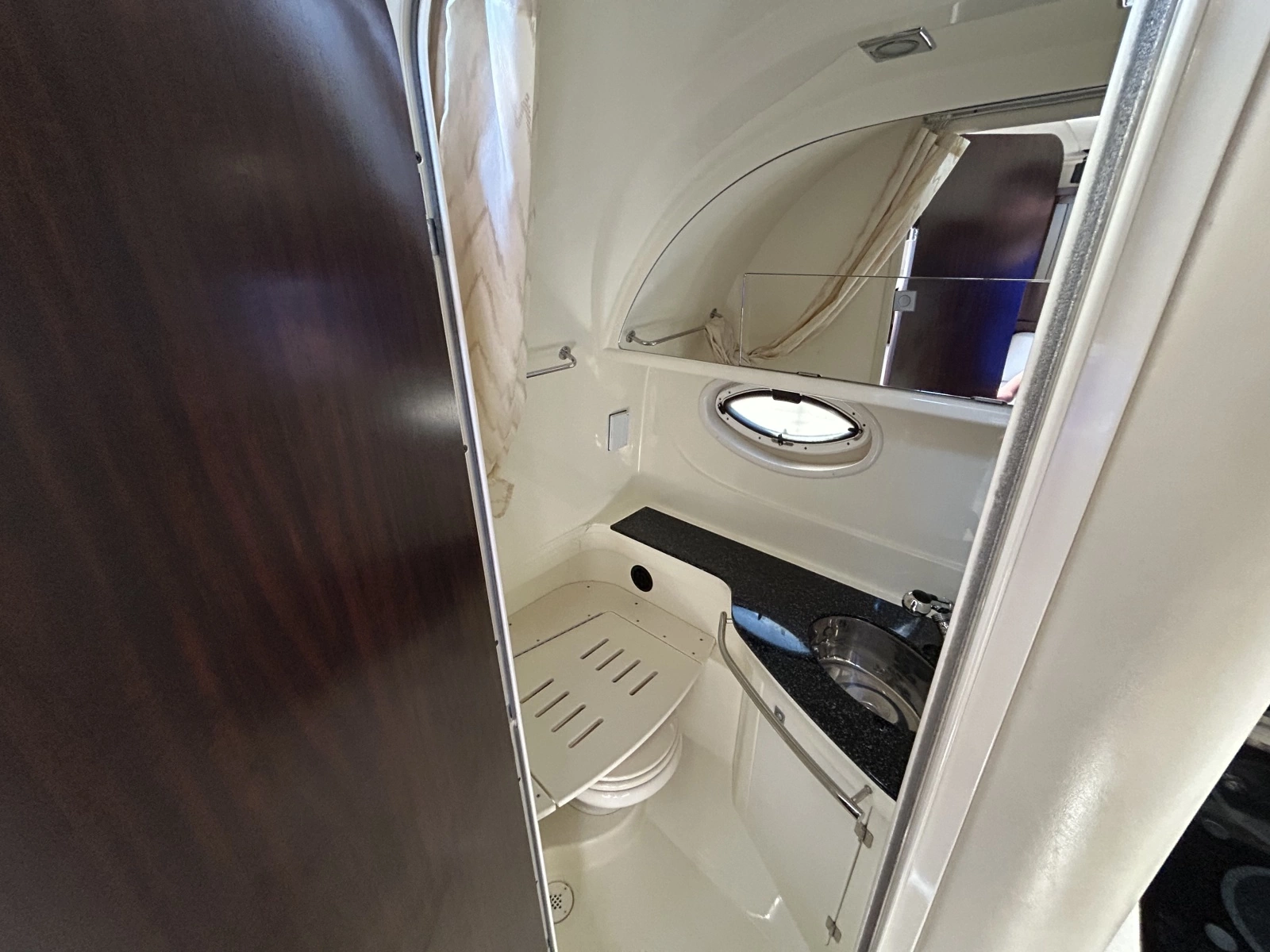 2013 Monterey  340 Sports Yacht