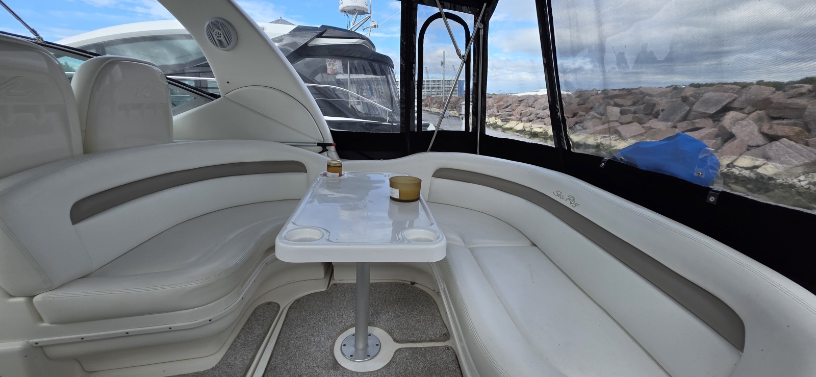 2003 Sea Ray 340 Sundancer 34