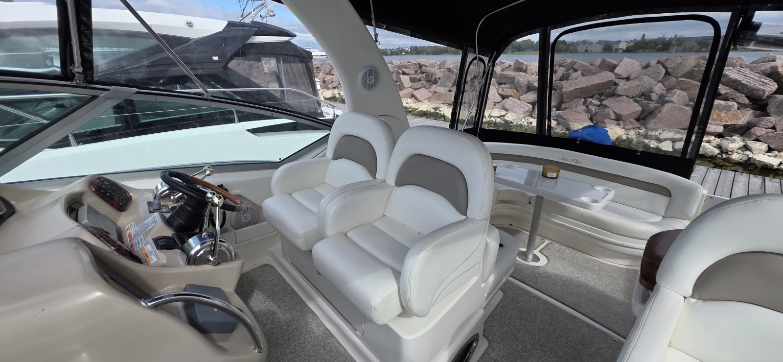 2003 Sea Ray 340 Sundancer 34