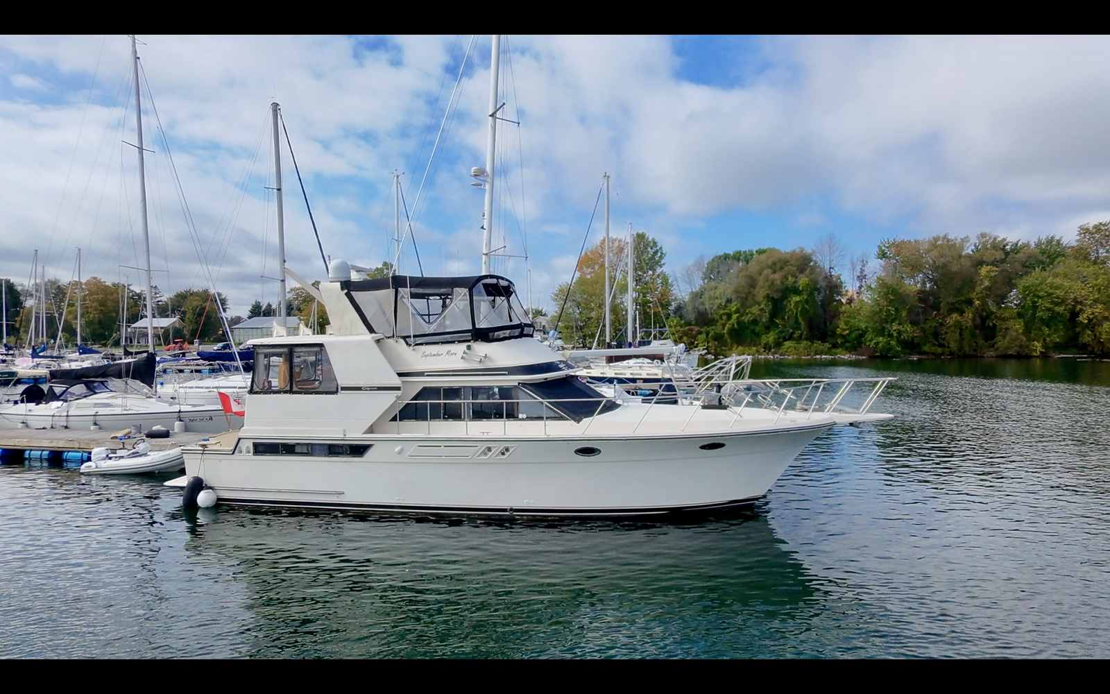 1989 Carver 48 Californian