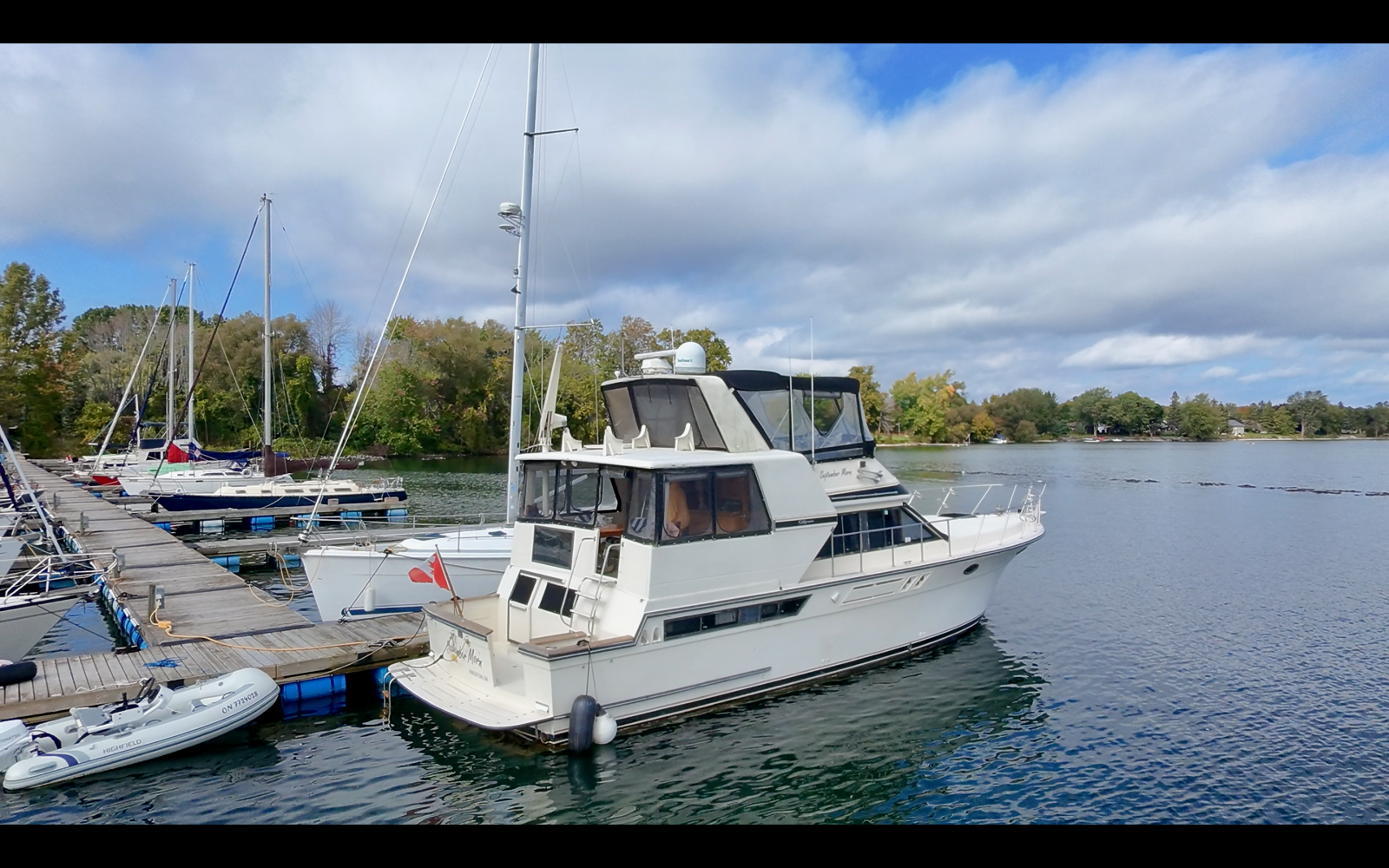 1989 Carver 48 Californian