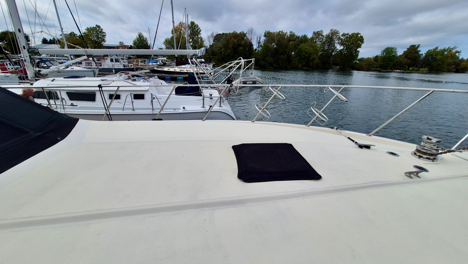 1989 Carver 48 Californian