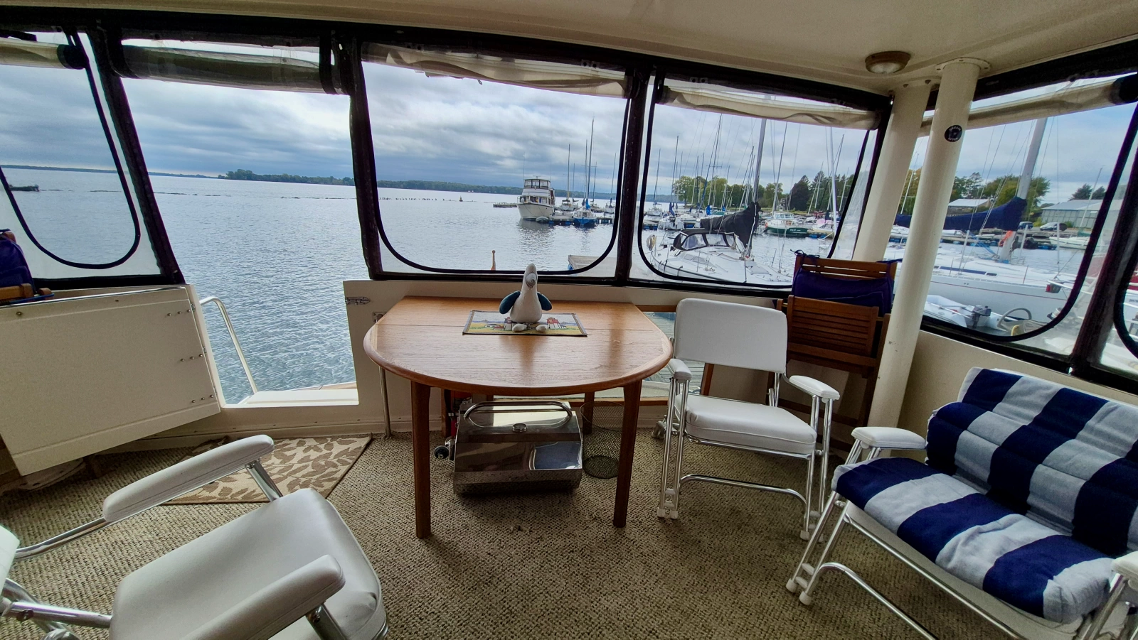 1989 Carver 48 Californian