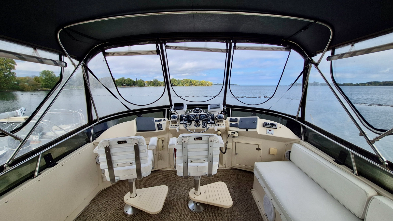 1989 Carver 48 Californian