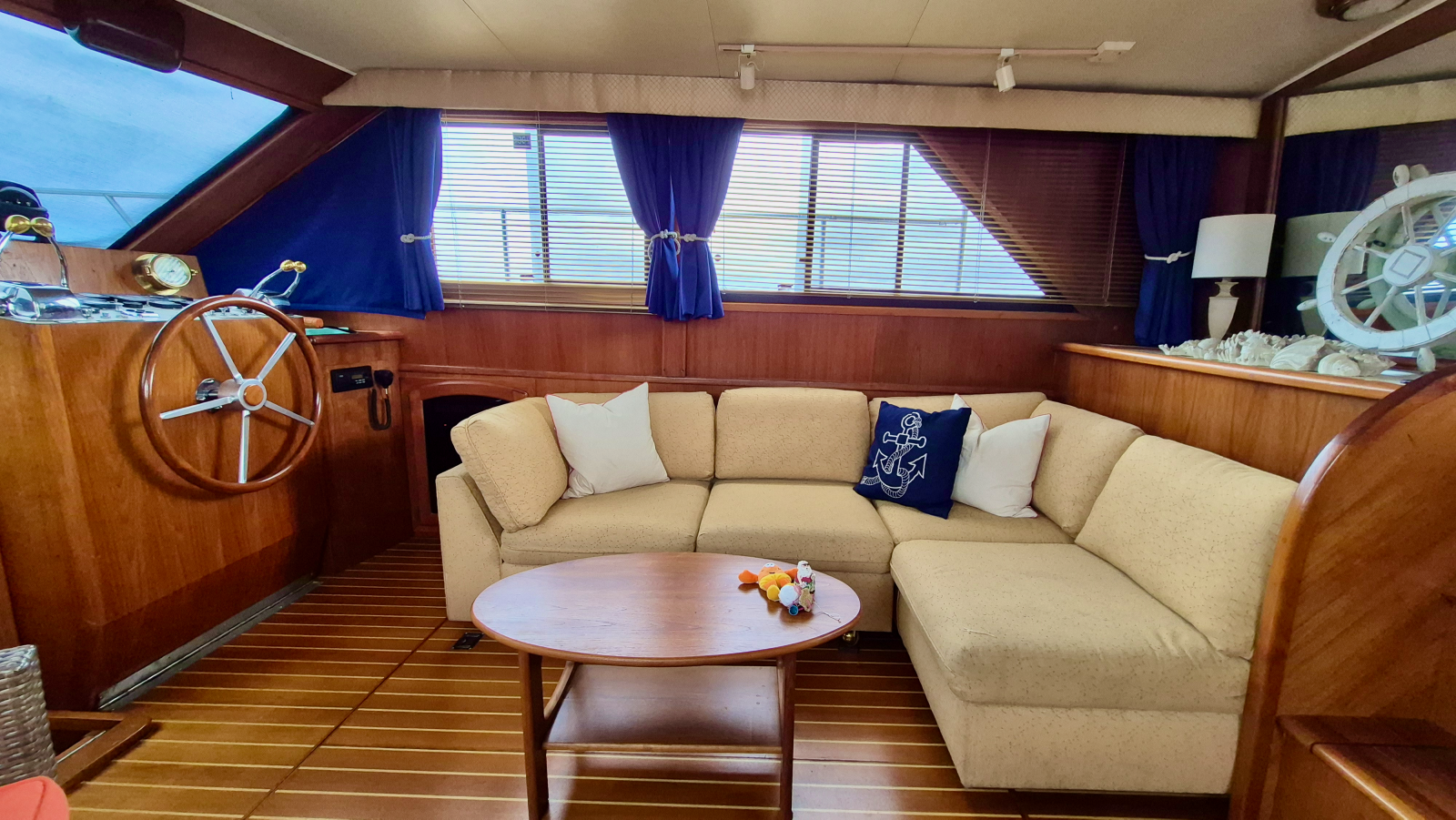 1989 Carver 48 Californian