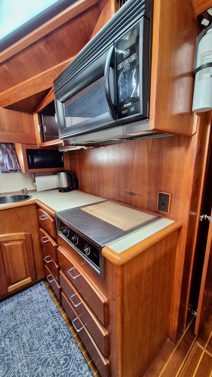 1989 Carver 48 Californian