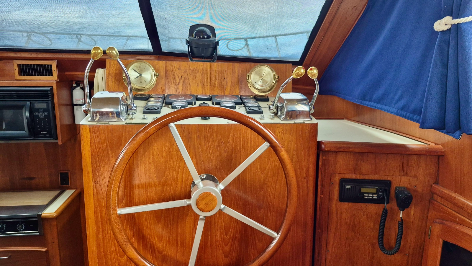 1989 Carver 48 Californian